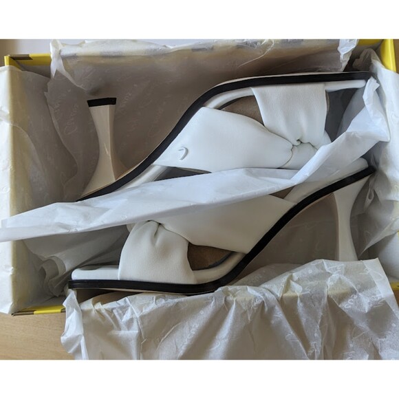 Circus by Sam Edelman Bright White Sim Sandals Women's 9.5 NIB - Picture 11 of 12